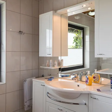 Apartment Eifelnatur - Haus 2-1 By Interhome Immerath