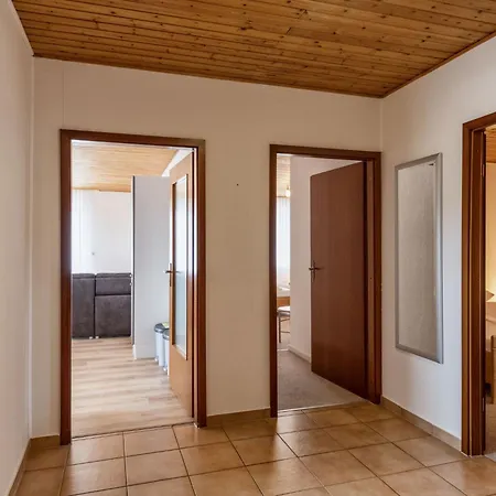 Eifelnatur - Haus 2-1 By Interhome Immerath